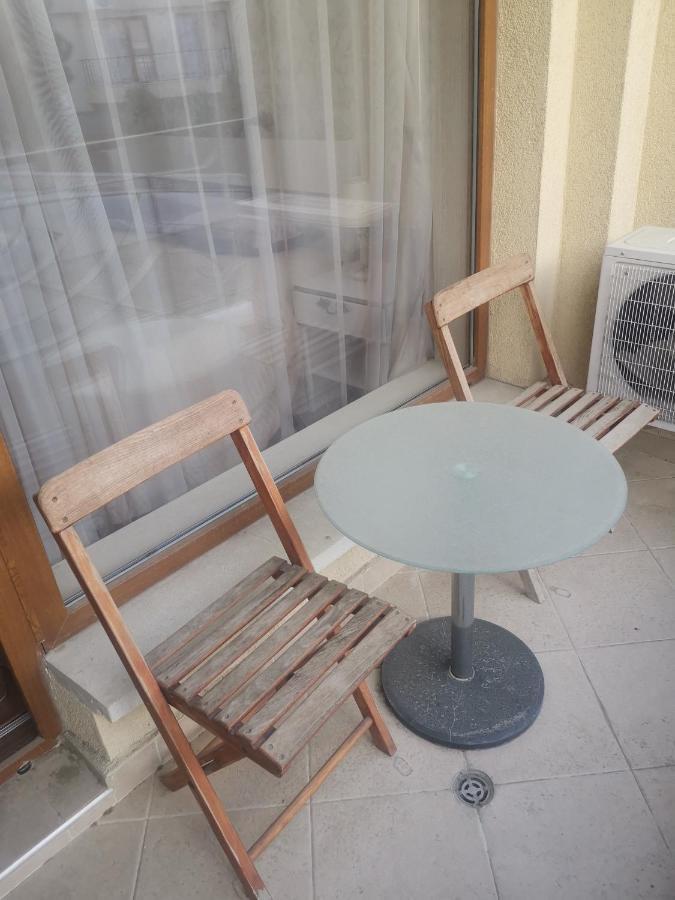 Luxury Apartment Amalfi 300 M From The Beach Varna Exterior photo